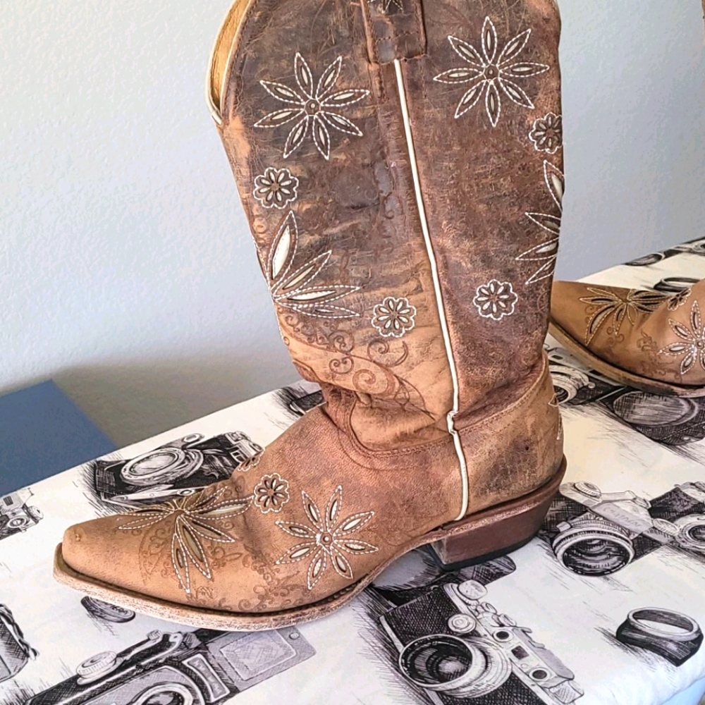 Cowboy boots